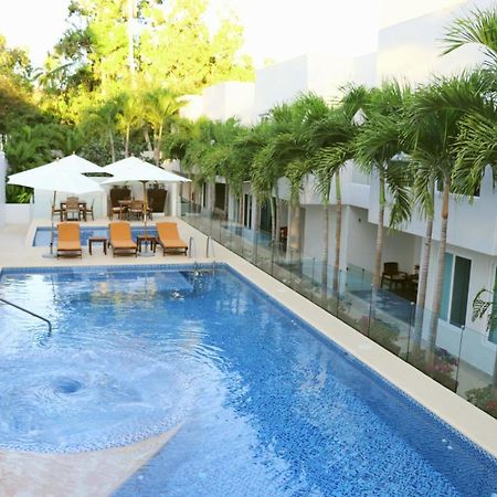 Lydmar Boutique Hotel Сиуатанехо Екстериор снимка